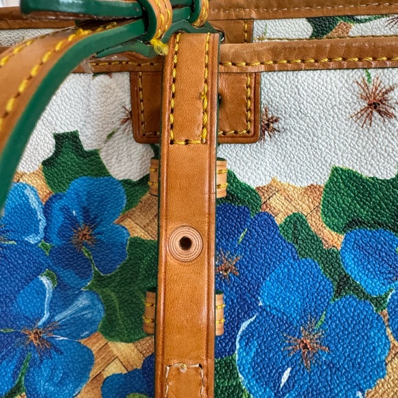 Dooney & Bourke | Floral Bag | Blue & White - Picture 8 of 16